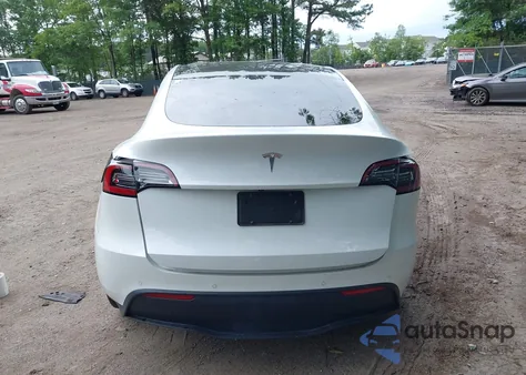 2021 Tesla Model Y Performance Dual Motor All-Wheel Drive/Standard Range Rear-Wheel Drive из США, поврежденный, VIN 5YJYGAED8MF173496